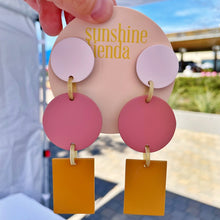 Load image into Gallery viewer, Pink Harbor Earrings